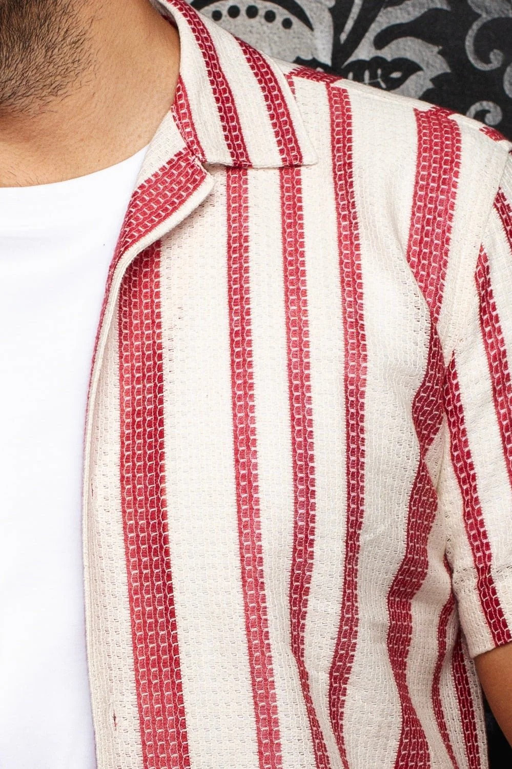 Au Noir Stretch Short Sleeve Shirt | Open Collar Raj-T Stone Cabernet