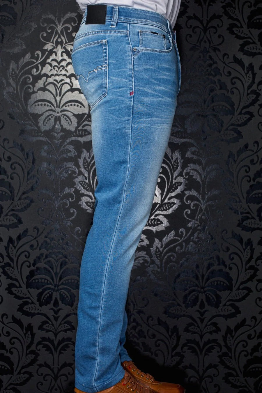 Jeans Johnny SKD - Light Milano [Size 33]