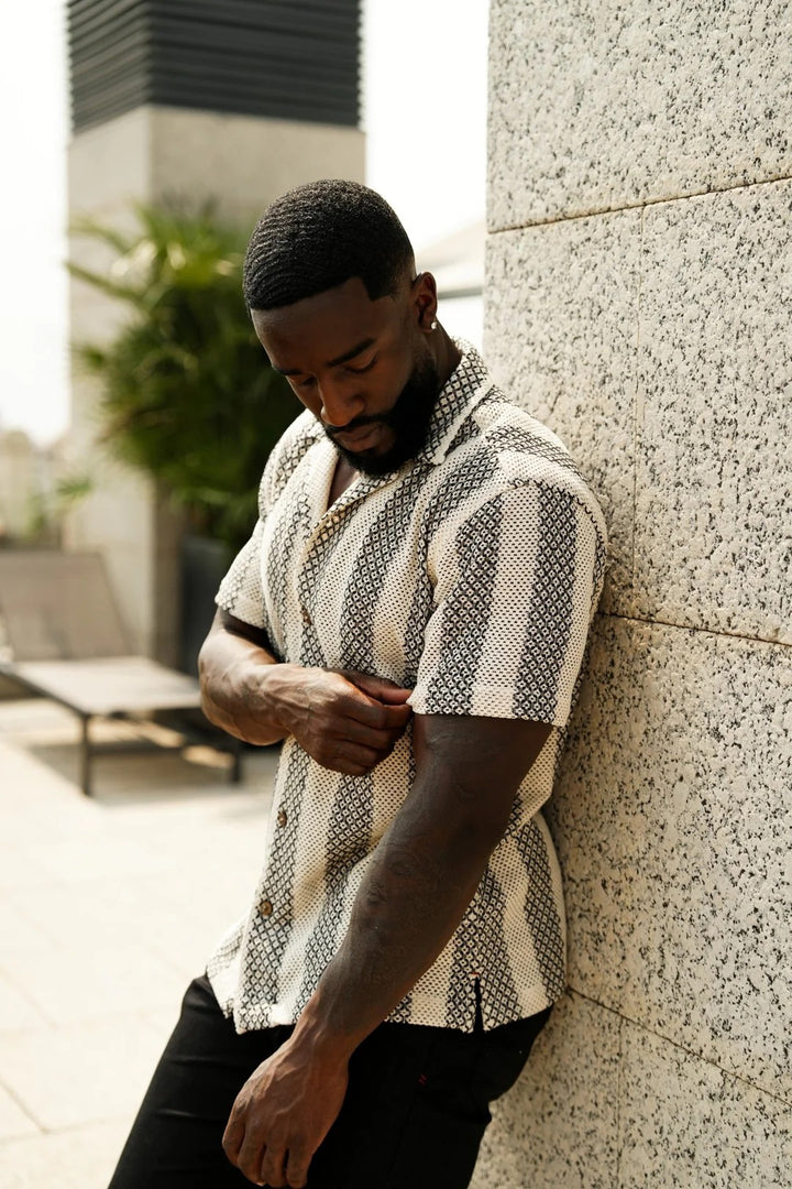 Au Noir Stretch Short Sleeve Shirt | Open Collar Raj-T Cream Black